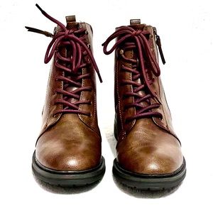 BareTraps Womens Size 10 Brown Faux Leather Combat Boot
